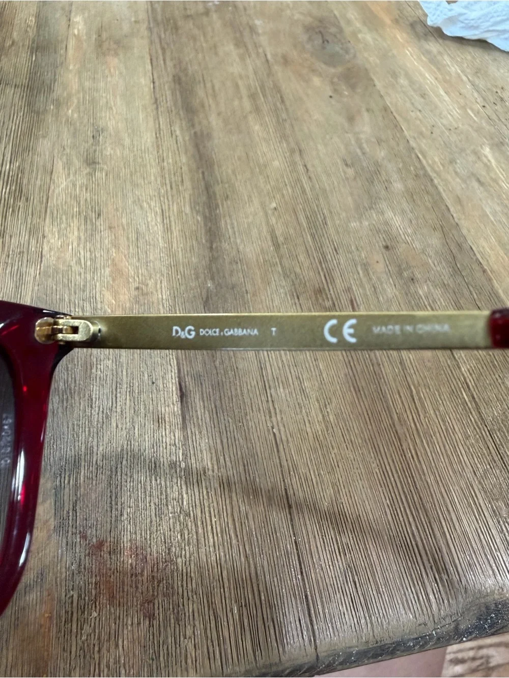 Vintage Dolce & Gabbana Red Square Sunglasses - Stylish UV Shades - Picture 4 of 10